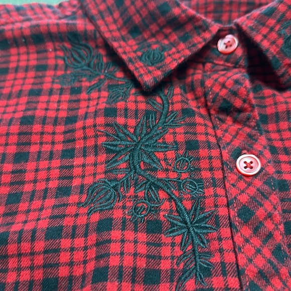 Time and Tru Red & Black flannel button down embroidery on collar & chest XL - Picture 5 of 6